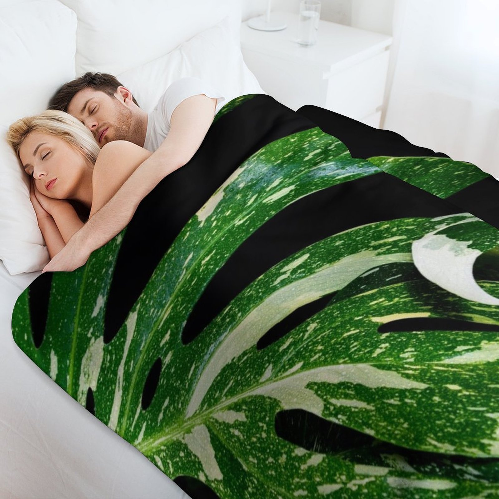 ผ้าห่มลายมอนสเตอร่า กลุ่มดาวไท - Monstera Thai Constellation บทวิจารณ์และราคา